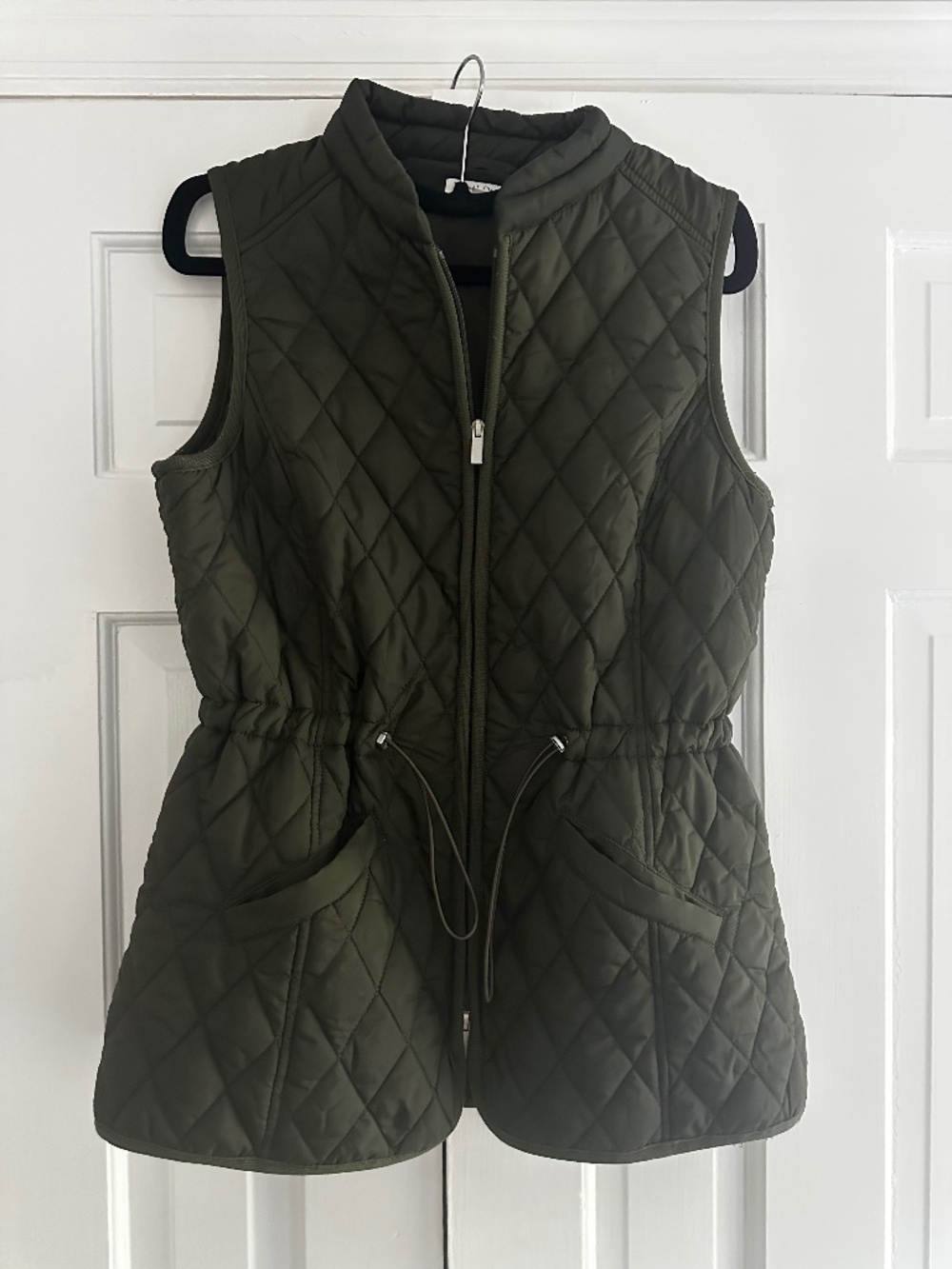 Women’s Dark Green Quilted Vest with Stand Collar, Zipper and Toggle Waist Sz M